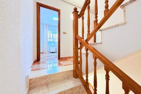 Продажа таухауса в Вилламартин, Аликанте, Испания 2 спальни, 82м2 №194918 - фото 23