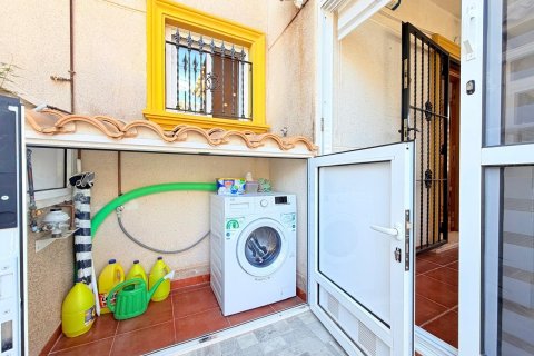 Продажа таухауса в Вилламартин, Аликанте, Испания 2 спальни, 82м2 №194918 - фото 10