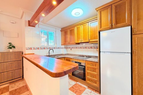 Продажа таухауса в Вилламартин, Аликанте, Испания 2 спальни, 82м2 №194918 - фото 19