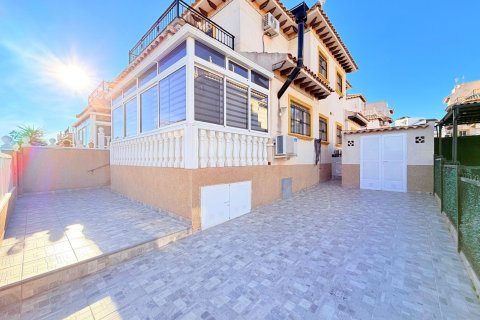 Продажа таухауса в Вилламартин, Аликанте, Испания 2 спальни, 82м2 №194918 - фото 5