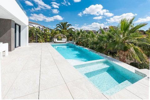 Villa zum Verkauf in Calpe, Alicante, Spanien 4 Schlafzimmer, 426.78 m2 Nr. 175949 - Foto 1
