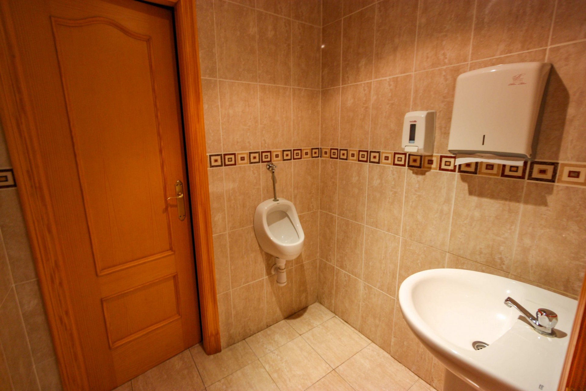 Коммерческая недвижимость в Орба, Аликанте, Испания 4 спальни, 300м2 №80470
