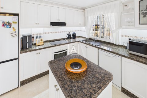 Продажа виллы в Пинар де Камповерде, Аликанте, Испания 3 спальни, 135м2 №142487 - фото 3