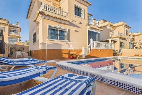 Продажа виллы в Пинар де Камповерде, Аликанте, Испания 3 спальни, 135м2 №142487 - фото 13