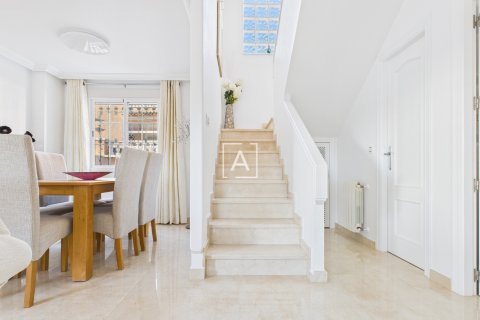 Продажа виллы в Пинар де Камповерде, Аликанте, Испания 3 спальни, 135м2 №142487 - фото 15