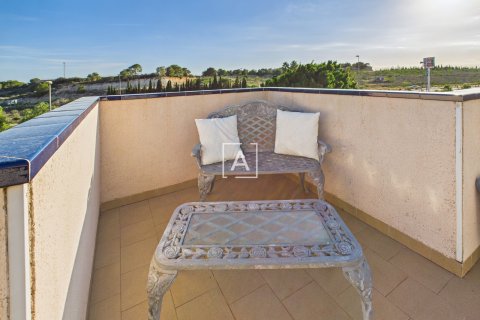 Продажа виллы в Пинар де Камповерде, Аликанте, Испания 3 спальни, 135м2 №142487 - фото 26