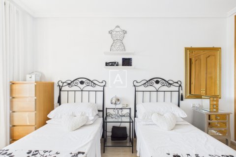 Продажа виллы в Пинар де Камповерде, Аликанте, Испания 3 спальни, 135м2 №142487 - фото 28