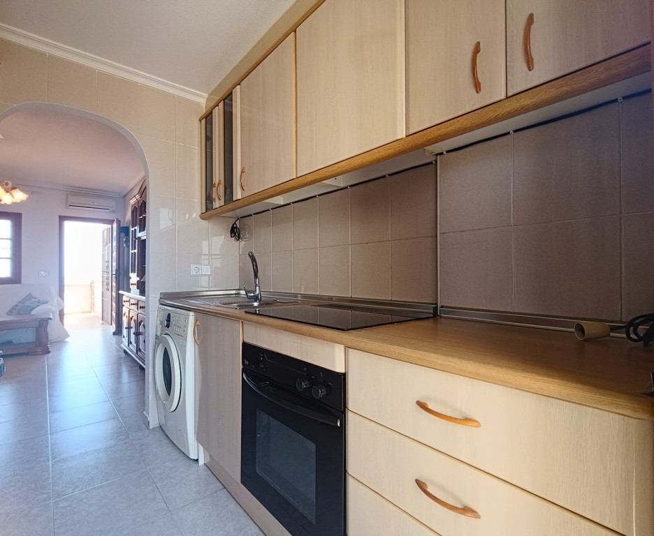 Квартира в Торревьеха, Аликанте, Испания 3 спальни, 99м2 №145414