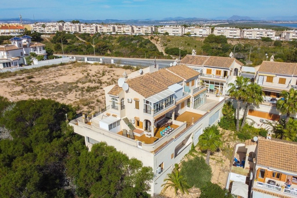 Квартира в Торревьеха, Аликанте, Испания 3 спальни, 99м2 №145414