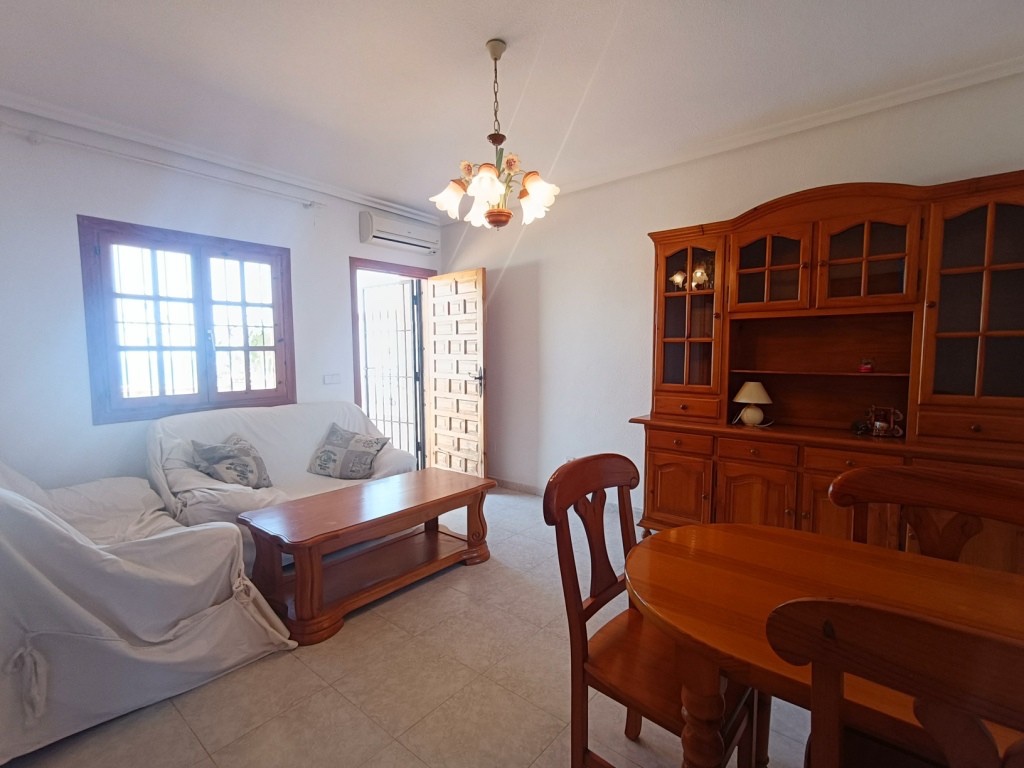 Квартира в Торревьеха, Аликанте, Испания 3 спальни, 99м2 №145414