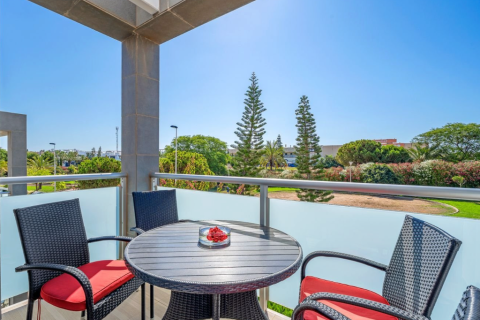 Apartament w Punta Prima, Alicante, Hiszpania 2 sypialnie, 63 mkw. nr 145418 – zdjęcie 1