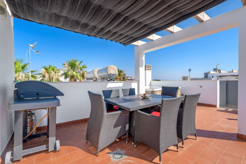 Apartament w Punta Prima, Alicante, Hiszpania 2 sypialnie, 63 mkw. nr 145418 – zdjęcie 26