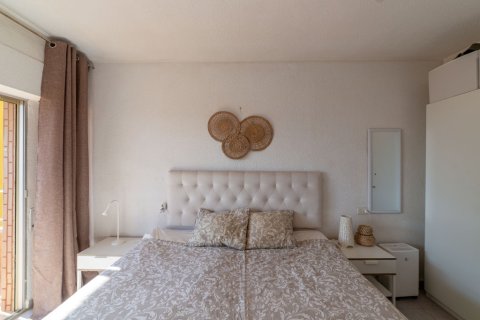 Apartamento en venta en Punta Prima, Alicante, España 2 dormitorios, 68 m2 No. 145417 - foto 9