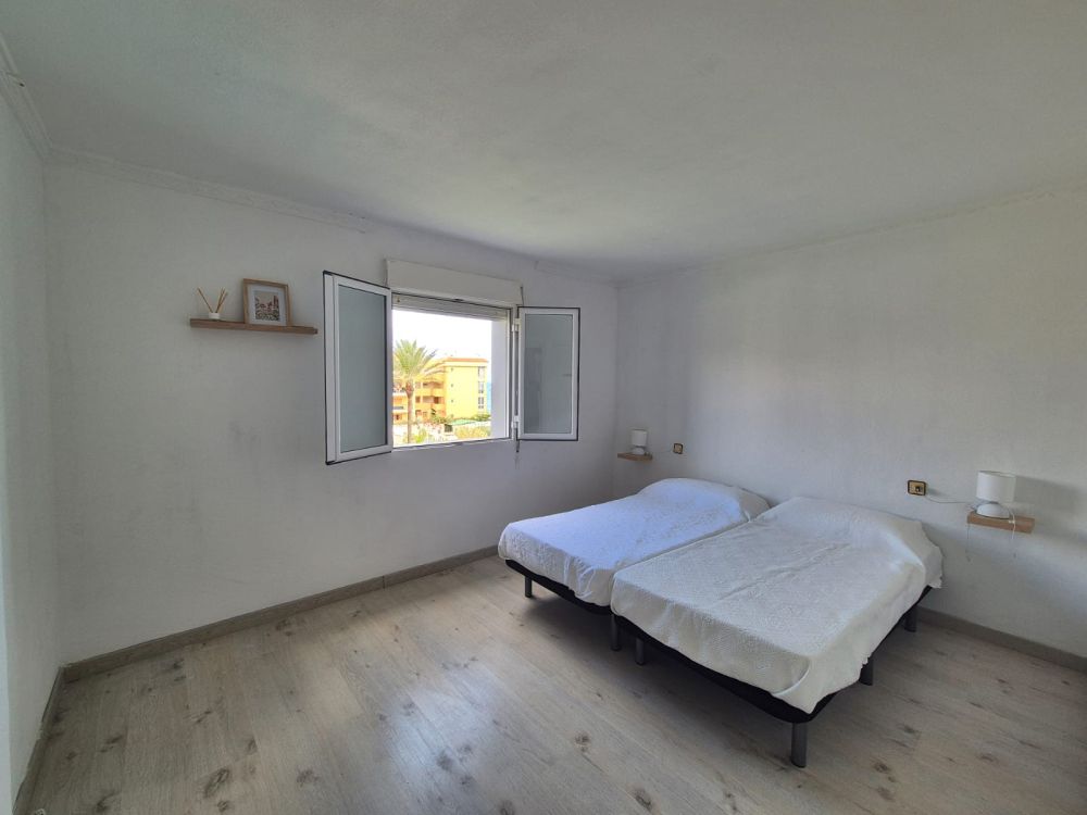 Apartamento en Punta Prima, Alicante, España 2 dormitorios, 70 m2 No. 145416