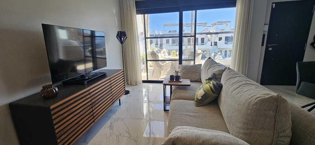 Lägenhet i Punta Prima, Alicante, Spanien 2 sovrum, 71 kvm. Nr. 145419