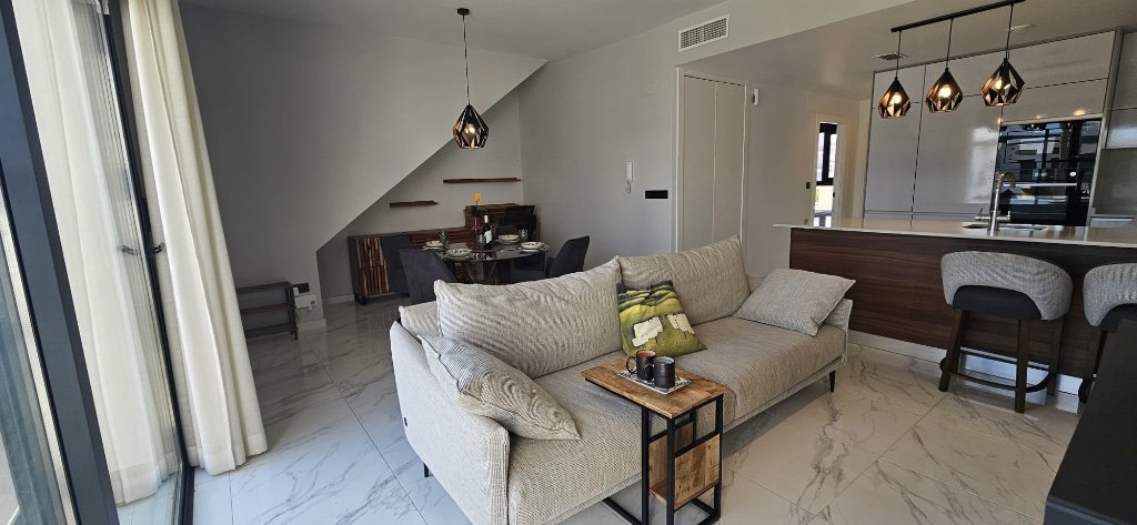 Lägenhet i Punta Prima, Alicante, Spanien 2 sovrum, 71 kvm. Nr. 145419