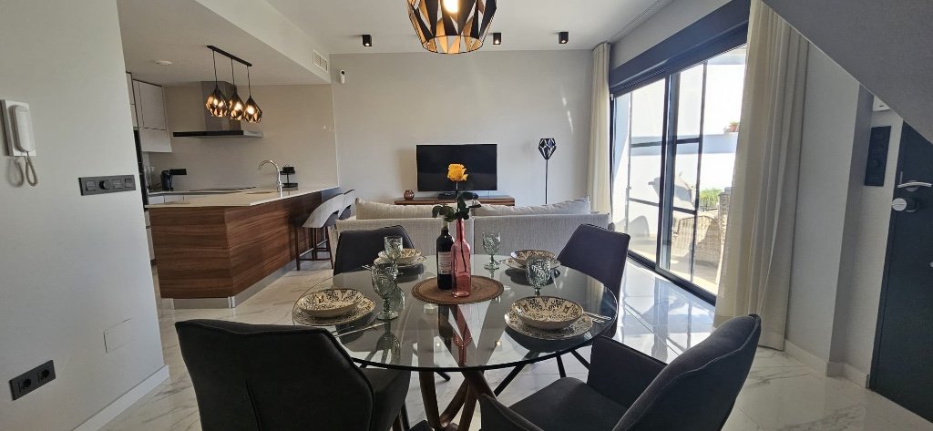 Lägenhet i Punta Prima, Alicante, Spanien 2 sovrum, 71 kvm. Nr. 145419
