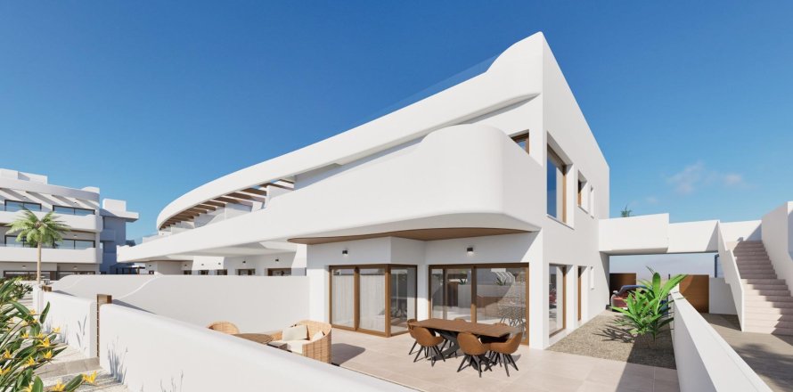 Bungalow i Los Alcazares, Murcia, Spanien 3 sovrum, 81 kvm. Nr. 149219