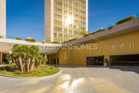 Kattohuoneisto myytävänä Benidorm, Alicante, Espanja, 2 makuuhuonetta, 168 m2 No. 107759 - kuva 10