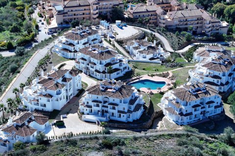 Lägenhet till salu Marbella, Malaga, Spanien 2 sovrum, 145 kvm. Nr. 137038 - foto 9