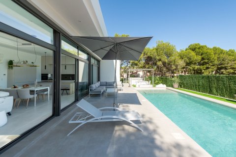House for sale in Alicante, Spain 3 bedrooms, 213 sq.m. No. 95571 - photo 3