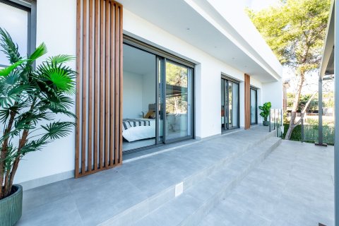 House for sale in Alicante, Spain 3 bedrooms, 213 sq.m. No. 95571 - photo 4