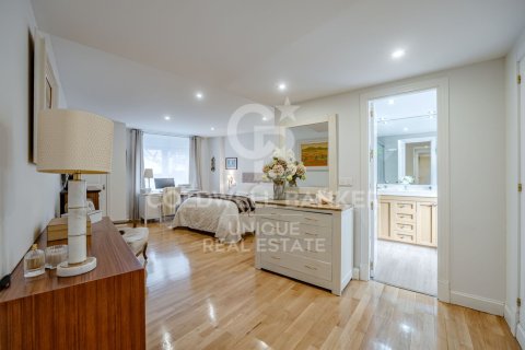 Apartment à vendre à Madrid, Espagne, 4 chambres, 270 m2 No. 157019 - photo 16