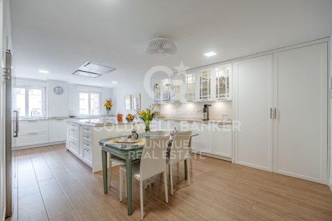 Apartment à vendre à Madrid, Espagne, 4 chambres, 270 m2 No. 157019 - photo 26