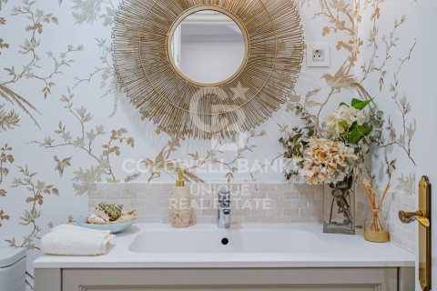 Apartment à vendre à Madrid, Espagne, 4 chambres, 270 m2 No. 157019 - photo 2