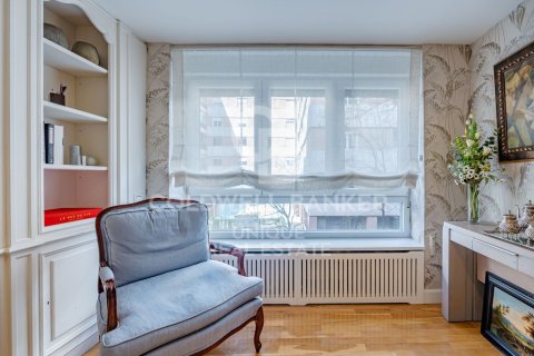 Apartment à vendre à Madrid, Espagne, 4 chambres, 270 m2 No. 157019 - photo 9