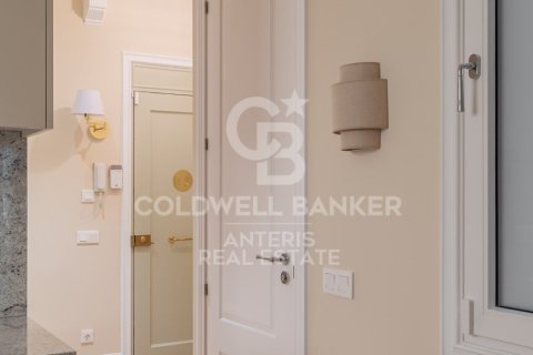 Wohnung zum Verkauf in Barcelona, Spanien 3 Schlafzimmer,  Nr. 157020 - Foto 5