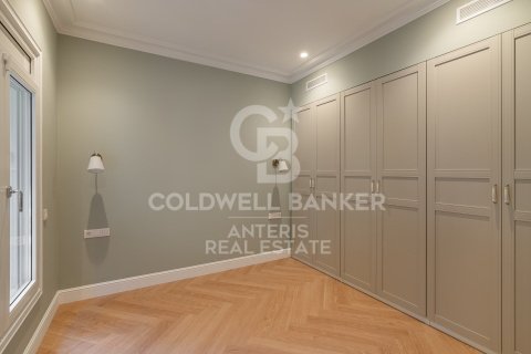 Wohnung zum Verkauf in Barcelona, Spanien 3 Schlafzimmer,  Nr. 157020 - Foto 12