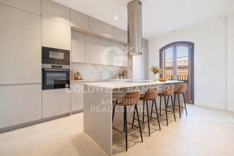 Продажа пентхауса в Барселона, Испания 3 спальни,  №157016 - фото 4