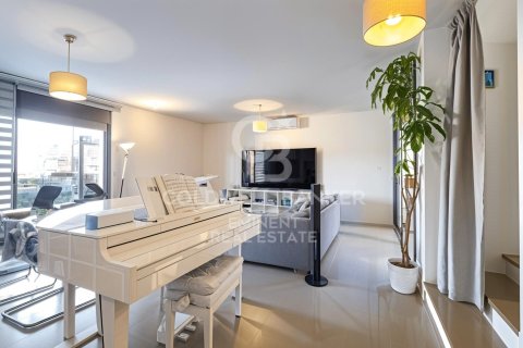 Продажа дуплекса в Валлирана, Барселона, Испания 4 спальни, 107м2 №157015 - фото 5