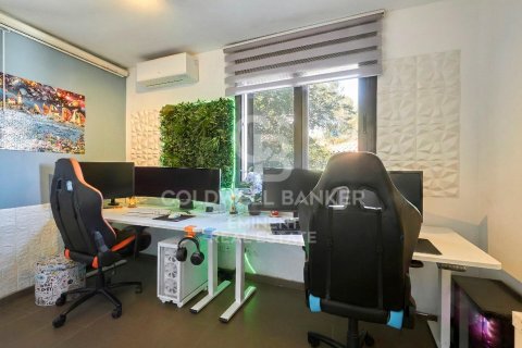 Продажа дуплекса в Валлирана, Барселона, Испания 4 спальни, 107м2 №157015 - фото 25