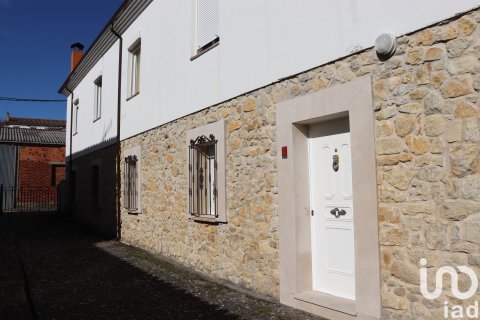 House in Leon, Spain 7 bedrooms, 422 sq.m. No. 185950