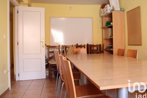 House for sale in Leon, Spain 7 bedrooms, 422 sq.m. No. 185950 - photo 5