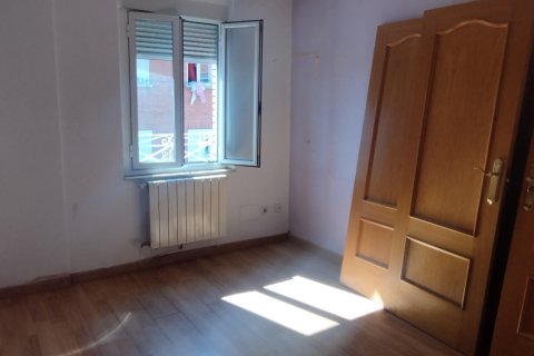Wohnung zum Verkauf in Leon, Spanien 3 Schlafzimmer, 69 m2 Nr. 185953 - Foto 17