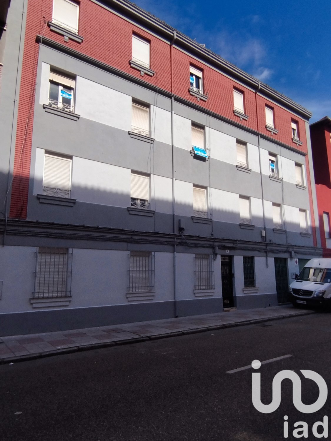 Apartment in Leon, Spain 3 bedrooms, 69 sq.m. No. 185953