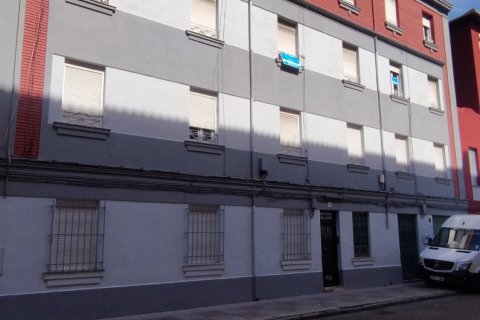 Wohnung zum Verkauf in Leon, Spanien 3 Schlafzimmer, 69 m2 Nr. 185953 - Foto 2