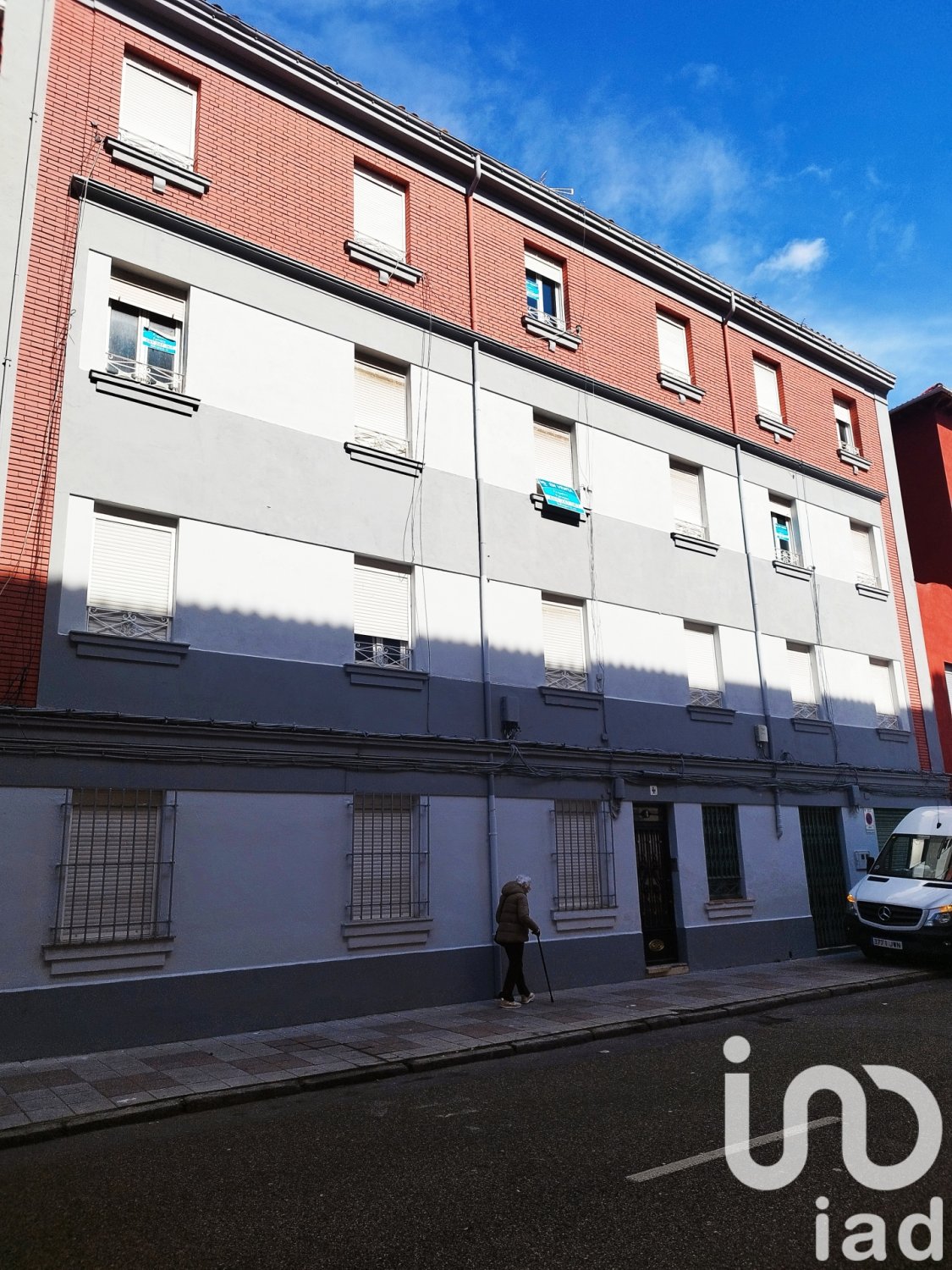 Apartment in Leon, Spain 3 bedrooms, 69 sq.m. No. 185953