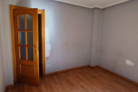 Wohnung zum Verkauf in Leon, Spanien 3 Schlafzimmer, 69 m2 Nr. 185953 - Foto 19