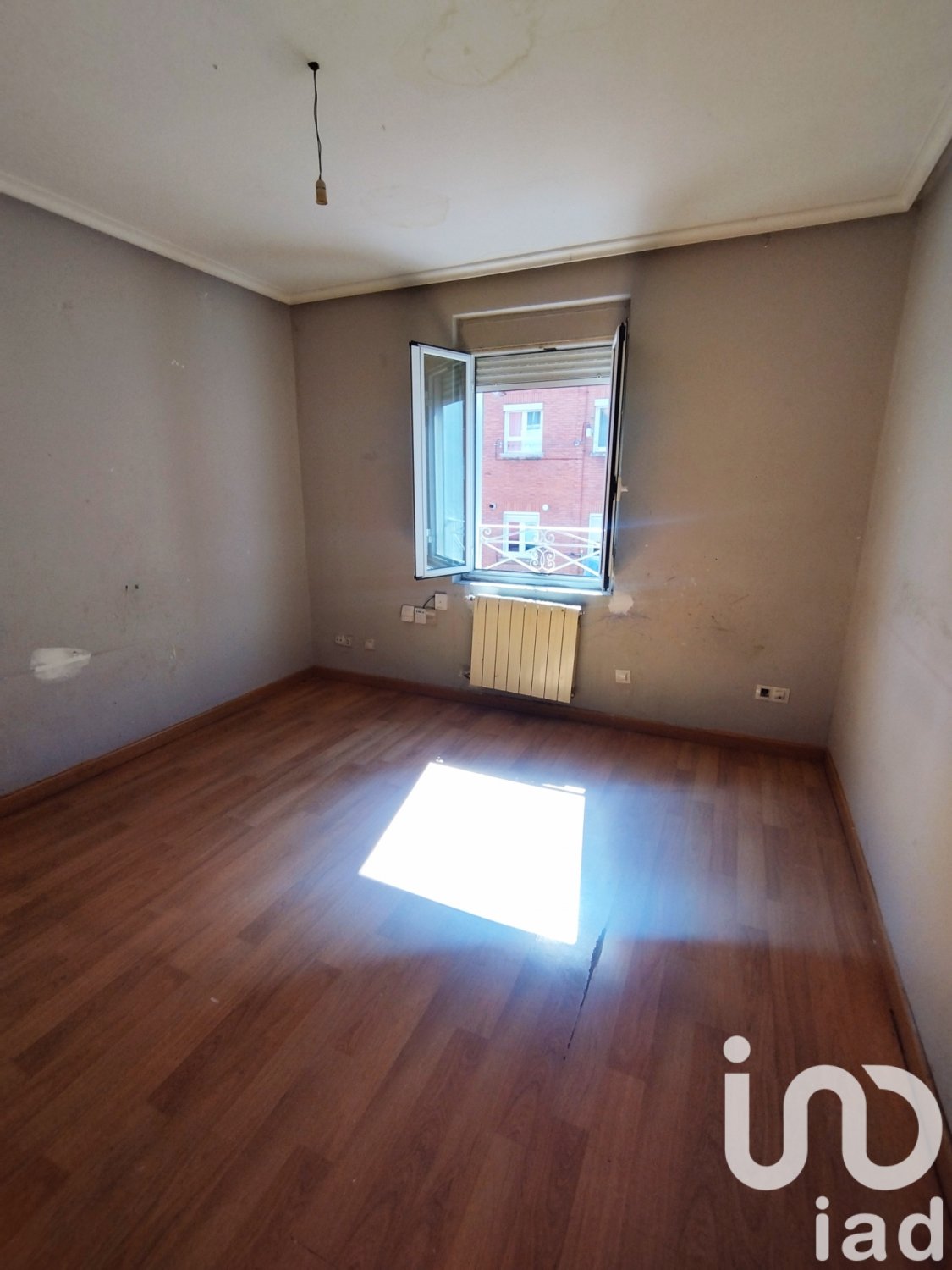 Apartment in Leon, Spain 3 bedrooms, 69 sq.m. No. 185953