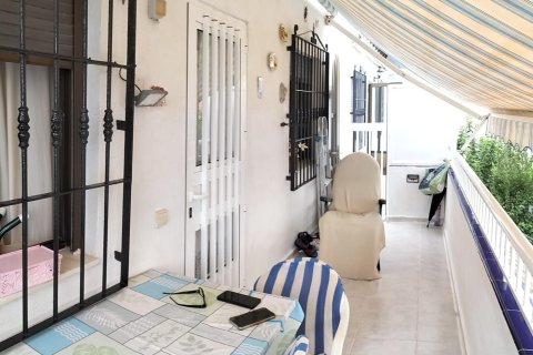 Bungalowi myytävänä Torrevieja, Alicante, Espanja, 2 makuuhuonetta, 50 m2 No. 196384 - kuva 15
