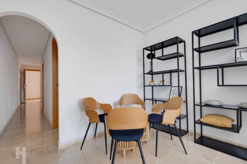 Apartamento en venta en Daya Vieja, Alicante, España 1 dormitorio, No. 184570 - foto 6