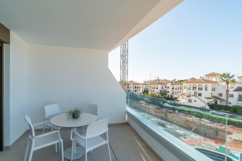 Huoneisto myytävänä Playa Flamenca II, Alicante, Espanja, 4 makuuhuonetta, 119 m2 No. 196138 - kuva 16