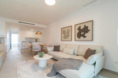 Huoneisto myytävänä Playa Flamenca II, Alicante, Espanja, 4 makuuhuonetta, 119 m2 No. 196138 - kuva 14
