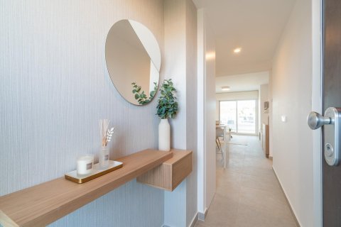 Huoneisto myytävänä Playa Flamenca II, Alicante, Espanja, 4 makuuhuonetta, 119 m2 No. 196138 - kuva 7