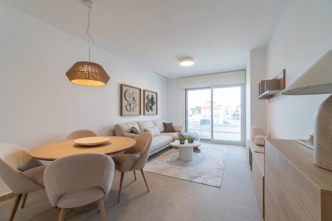 Huoneisto myytävänä Playa Flamenca II, Alicante, Espanja, 4 makuuhuonetta, 119 m2 No. 196138 - kuva 10