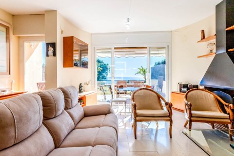 Huvila myytävänä Sitges, Barcelona, Espanja, 5 makuuhuonetta, 177 m2 No. 161356 - kuva 2